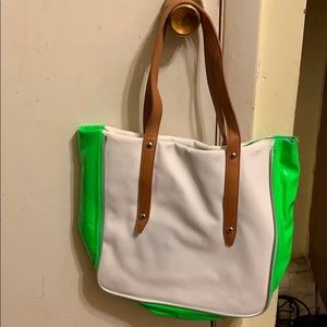 Lord & Taylor’s beach tote